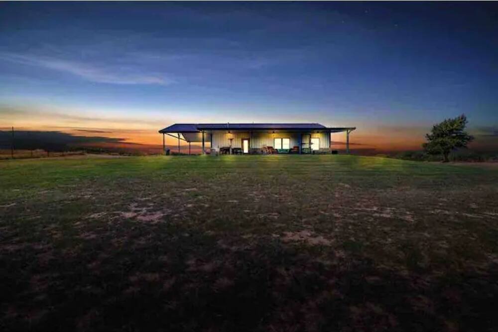 Photo of Outdoor in Moody