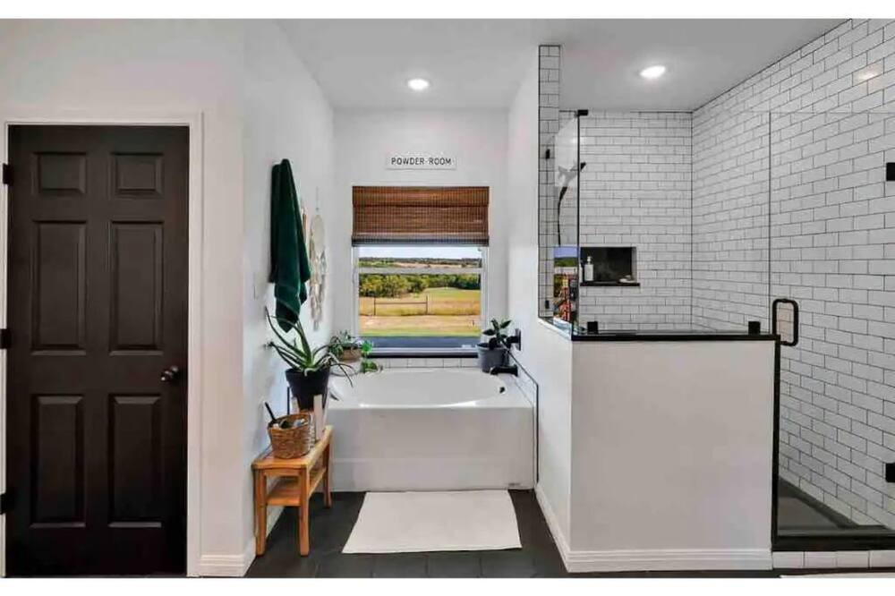Photo of Bedroom in Moody