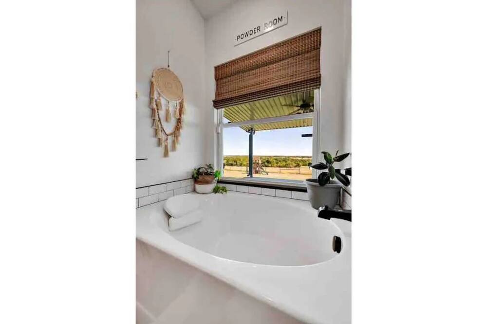 Photo of Bathroom in Moody