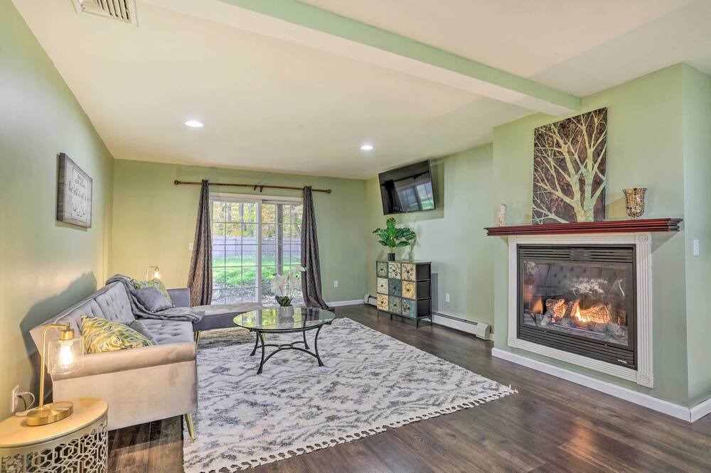 Photo of Livingroom in West Milford