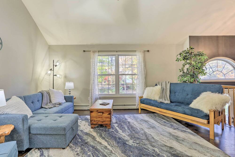 Photo of Livingroom in West Milford