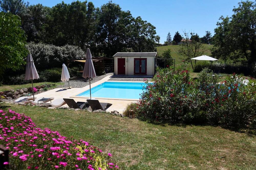 Photo of Outdoor in Lussan
