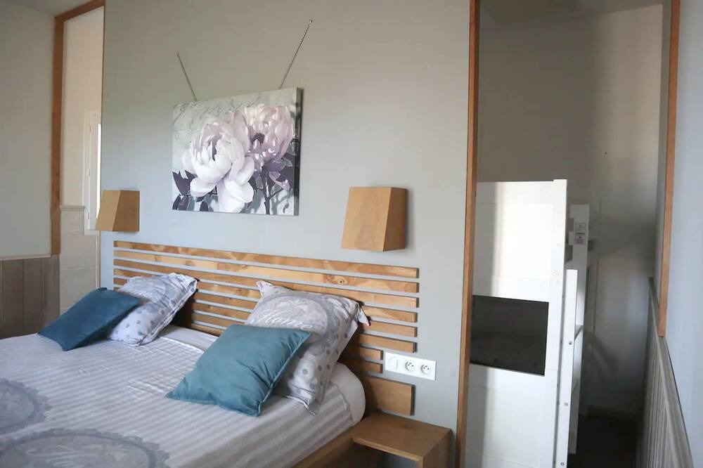 Photo of Livingroom in Lussan