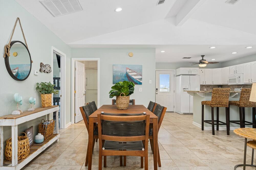Photo of Bedroom in Rockport