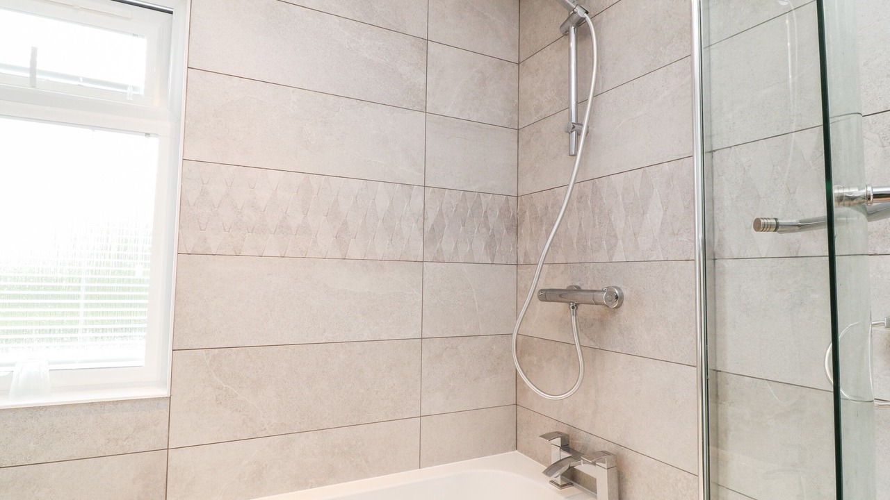 Photo of Others in Black Torrington