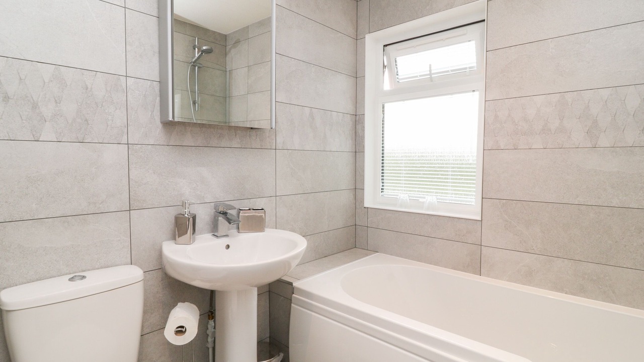 Photo of Others in Black Torrington