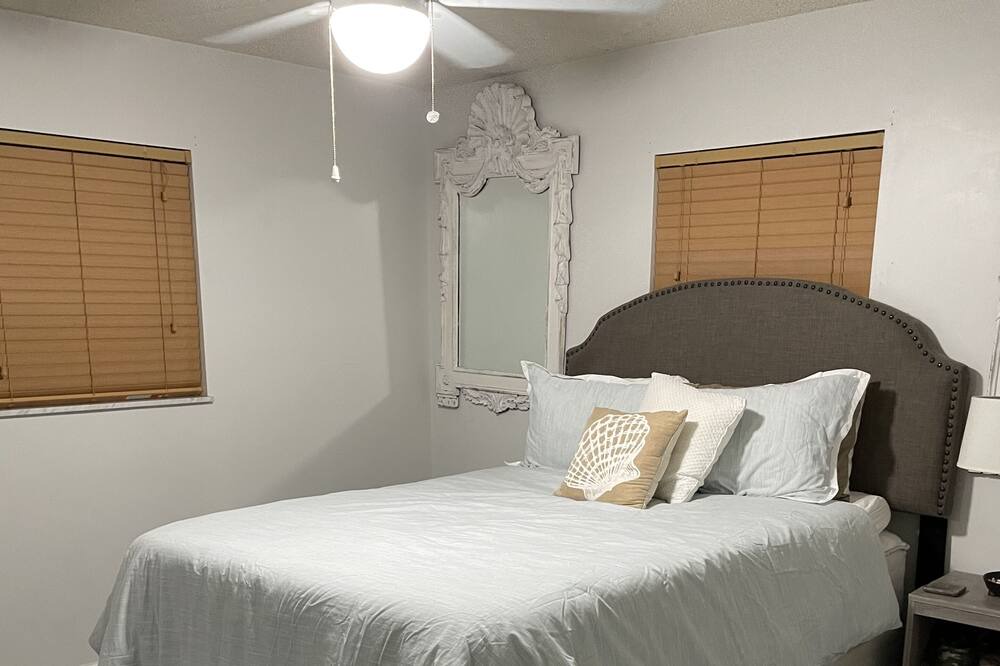 Photo of Bedroom in Jupiter