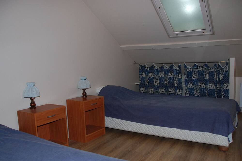 Photo of Bedroom in Neuville-aux-Bois