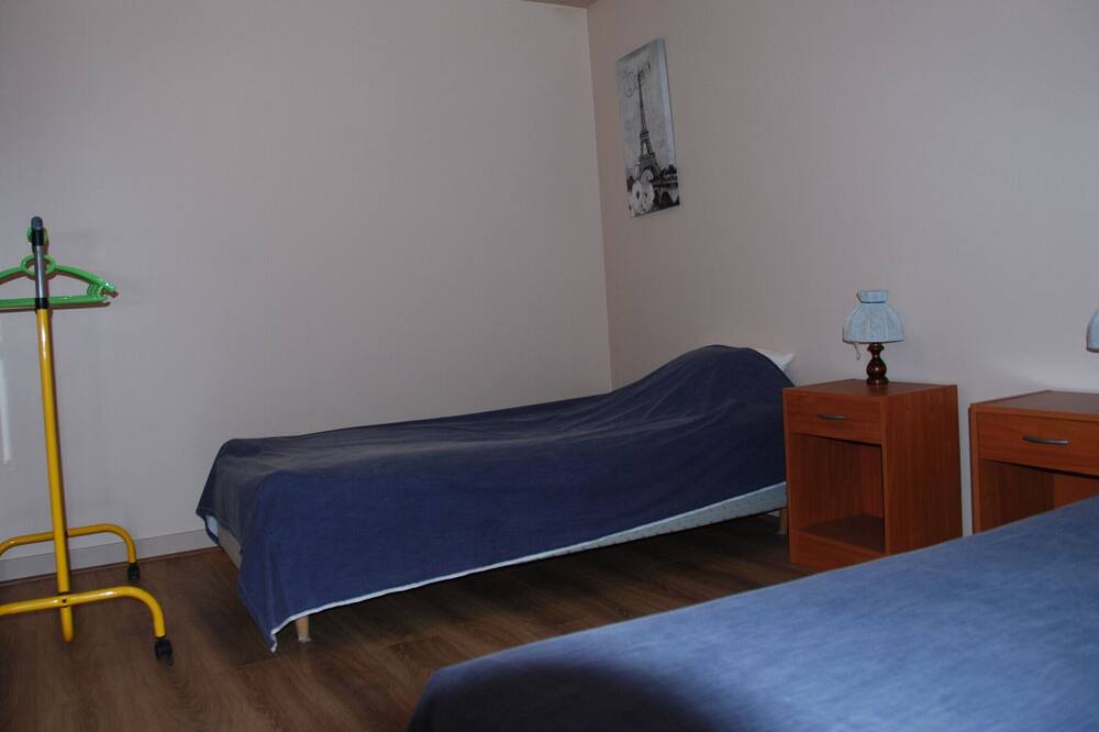 Photo of Bedroom in Neuville-aux-Bois