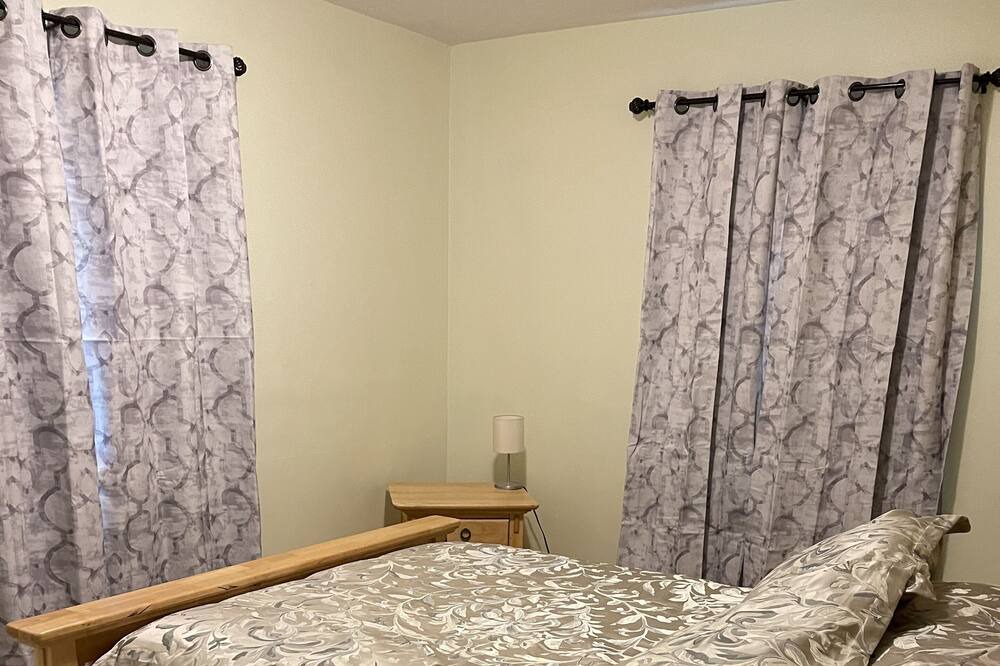 Photo of Bedroom in Spring Hill