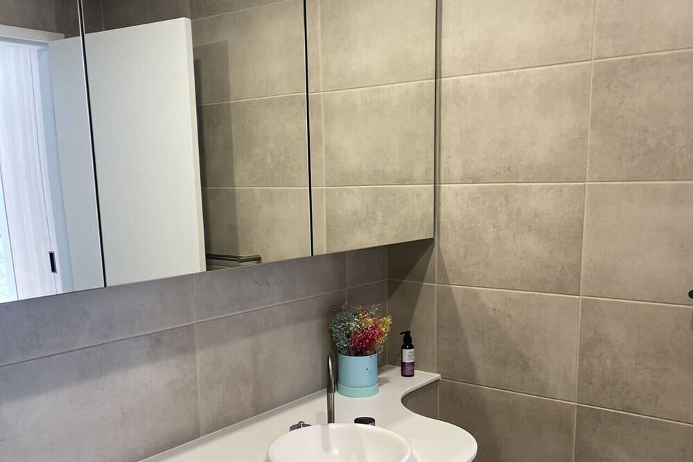 Photo of Bathroom in Macquarie Park