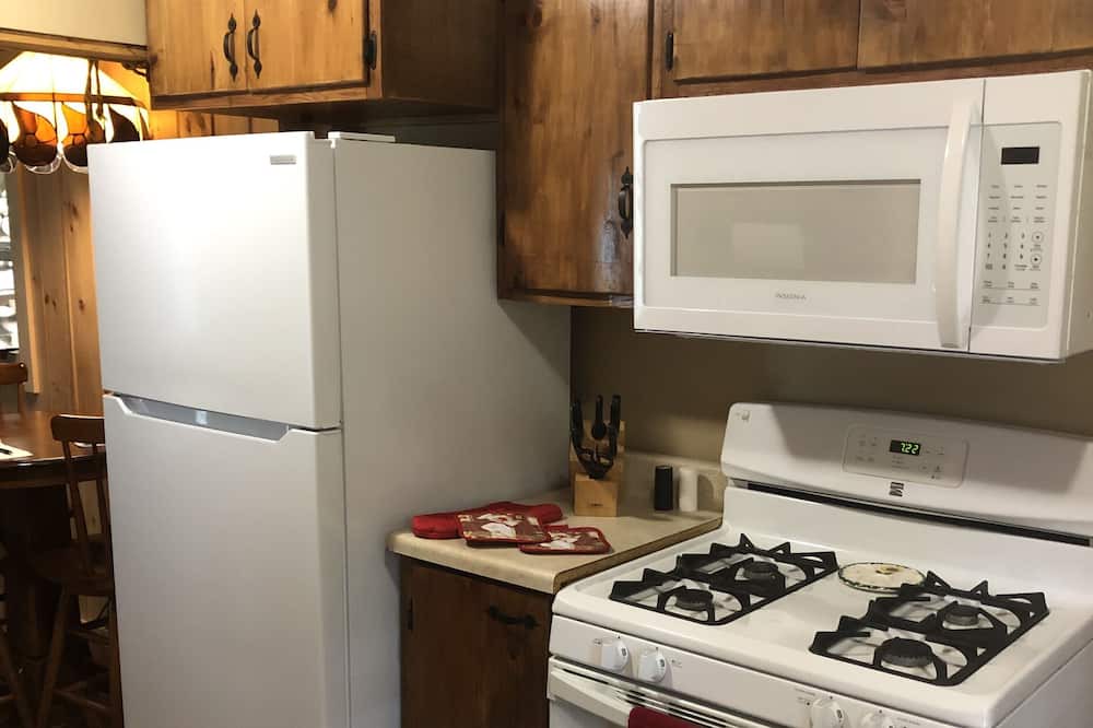 Photo of Kitchen in Wentworth