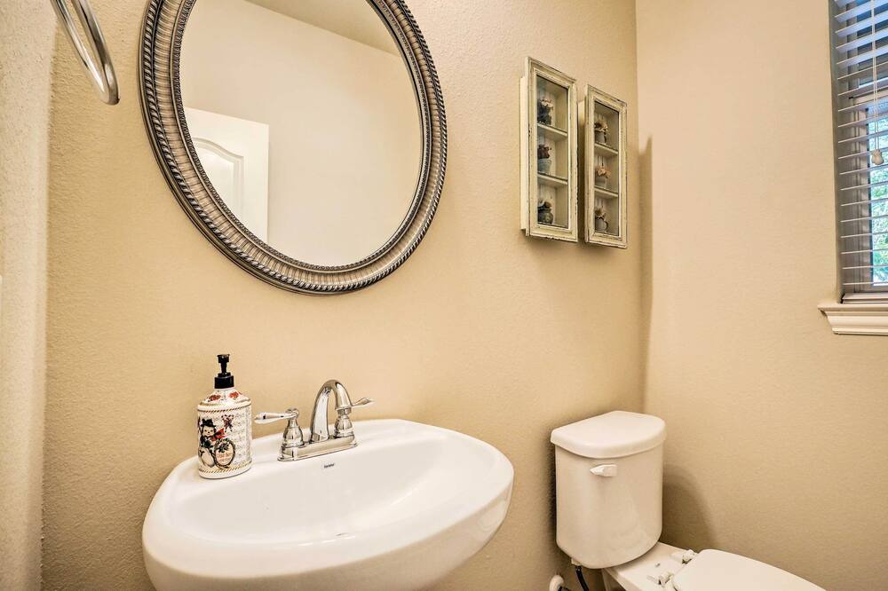 Photo of Bathroom in Round Rock