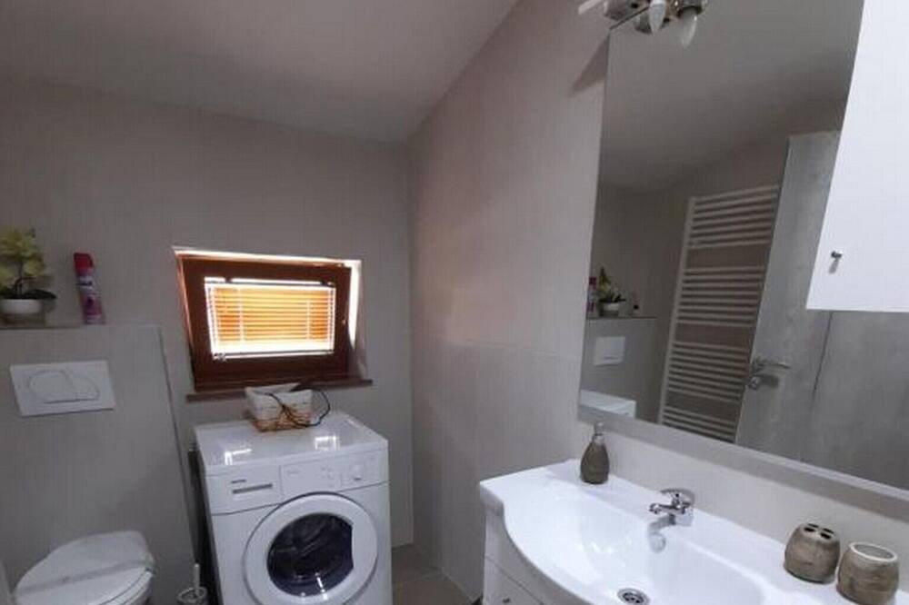 Photo of Bathroom in Otocac