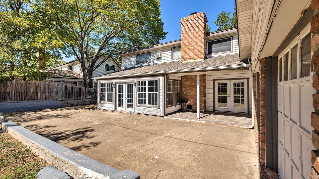 Photo of Outdoor in Meadowbrook
