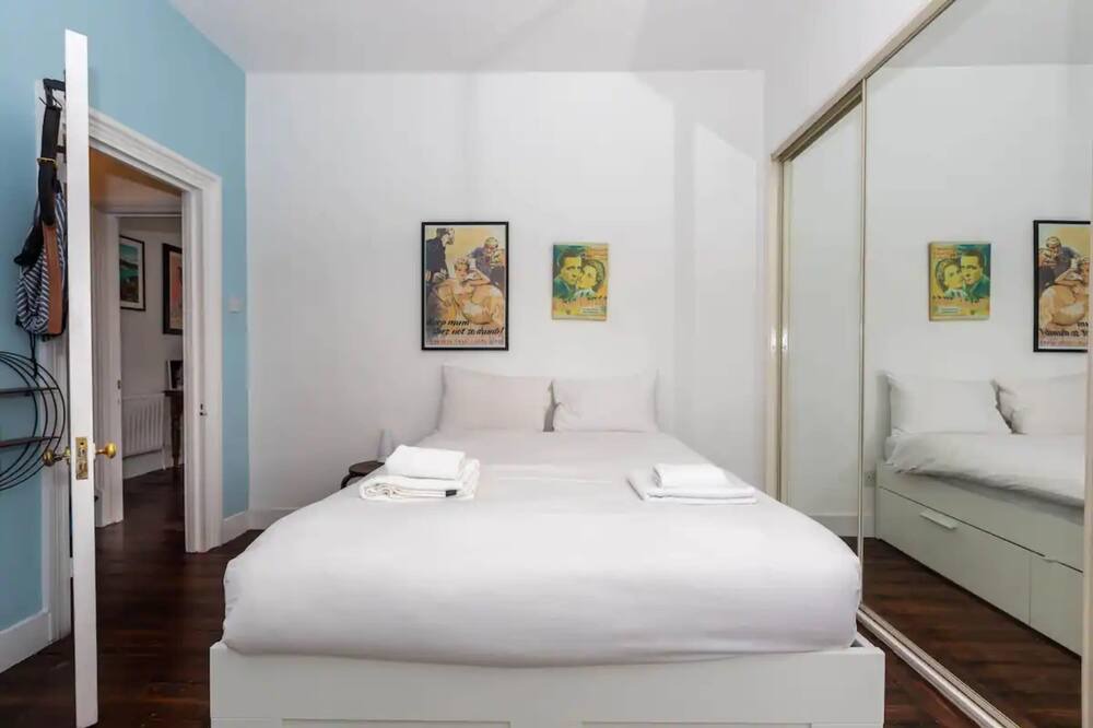 Photo of Bedroom in Clapton