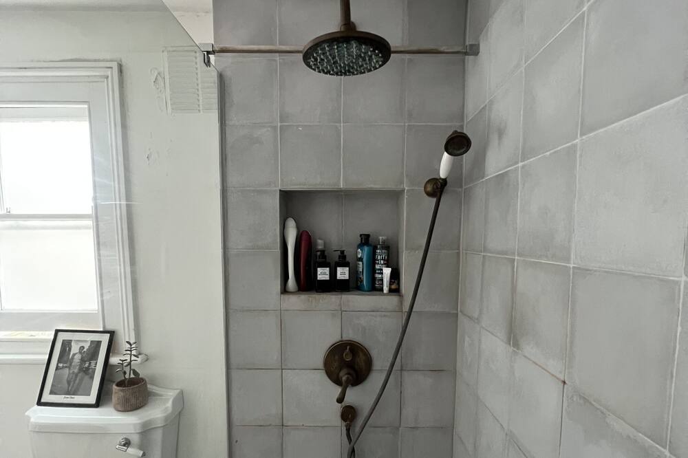 Photo of Bathroom in Clapton