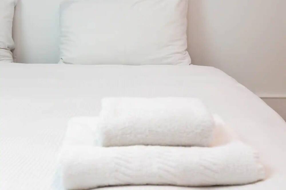 Photo of Bedroom in Clapton