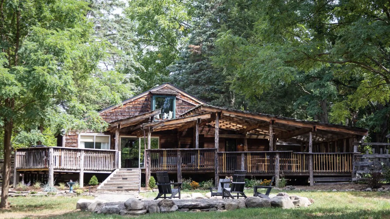 Photo of Outdoor in Freehold