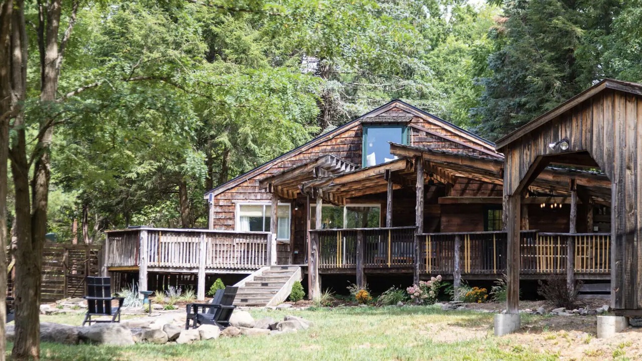 Photo of Outdoor in Freehold