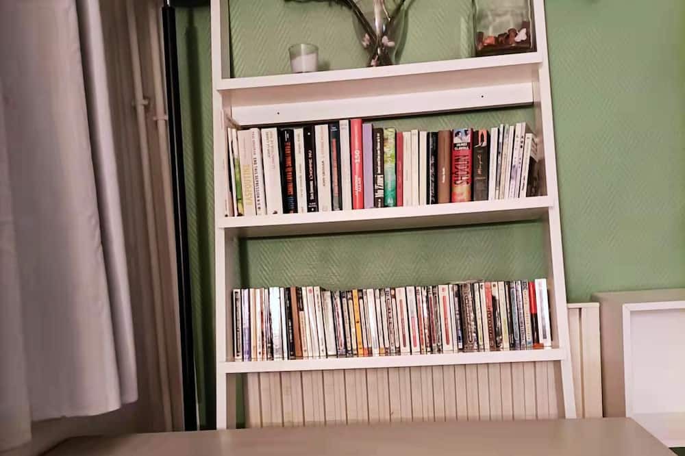 Photo of Livingroom in 19th Arrondissement