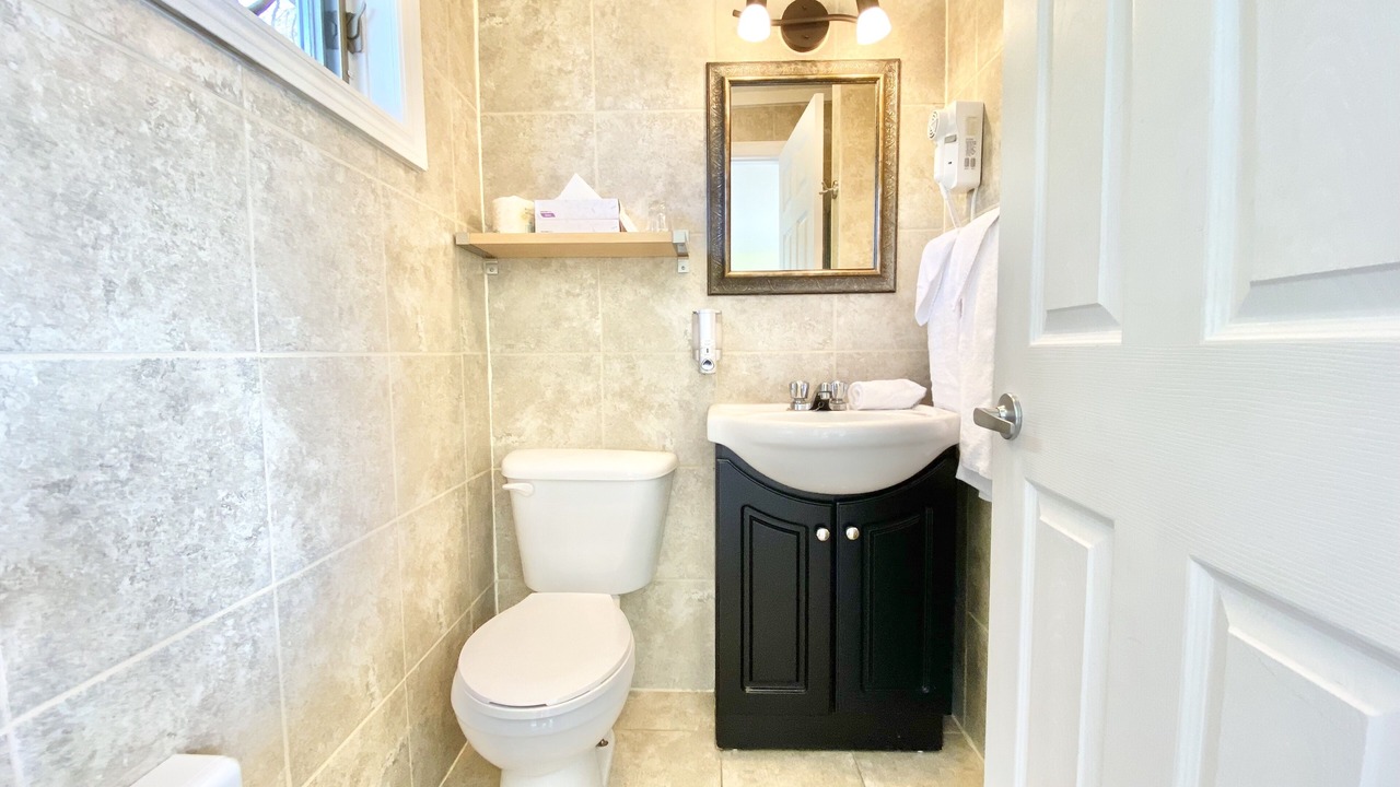 Photo of Bathroom in Berthier-sur-Mer