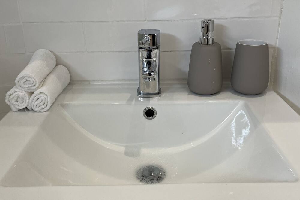 Photo of Bathroom in Heath