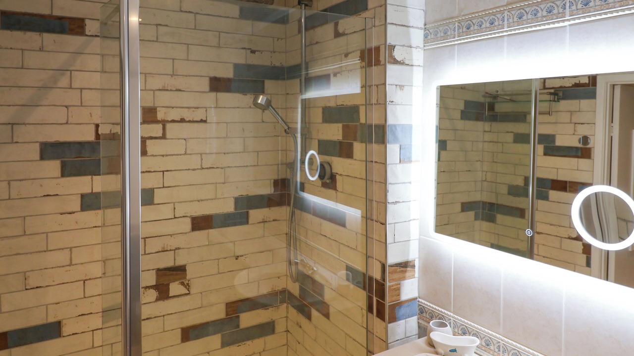 Photo of Others in Colyton