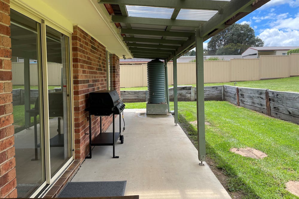 Photo of Others in Raglan