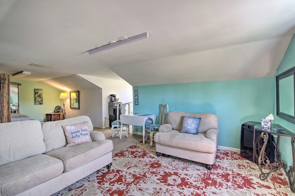 Photo of Bedroom in Tropic