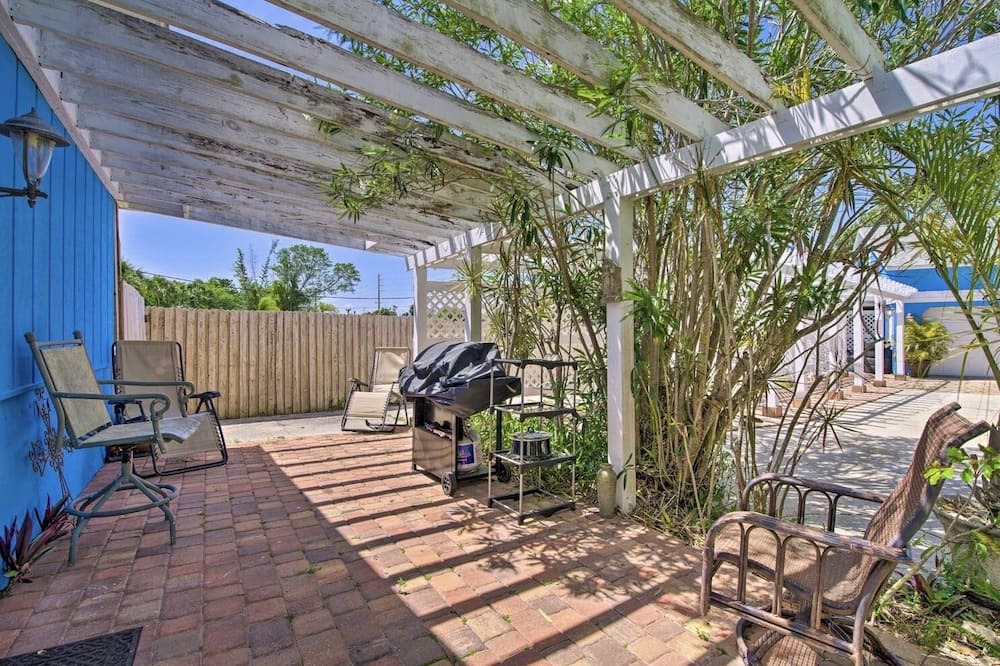 Photo of Bedroom in Tropic