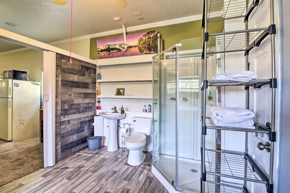 Photo of Bedroom in Tropic