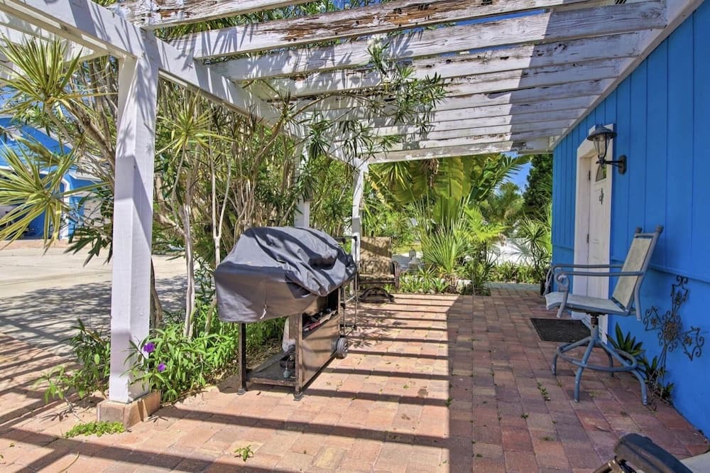 Photo of Bedroom in Tropic