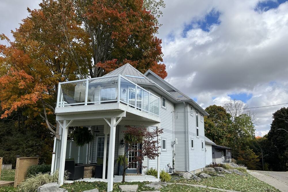 Photo of Outdoor in Port Stanley