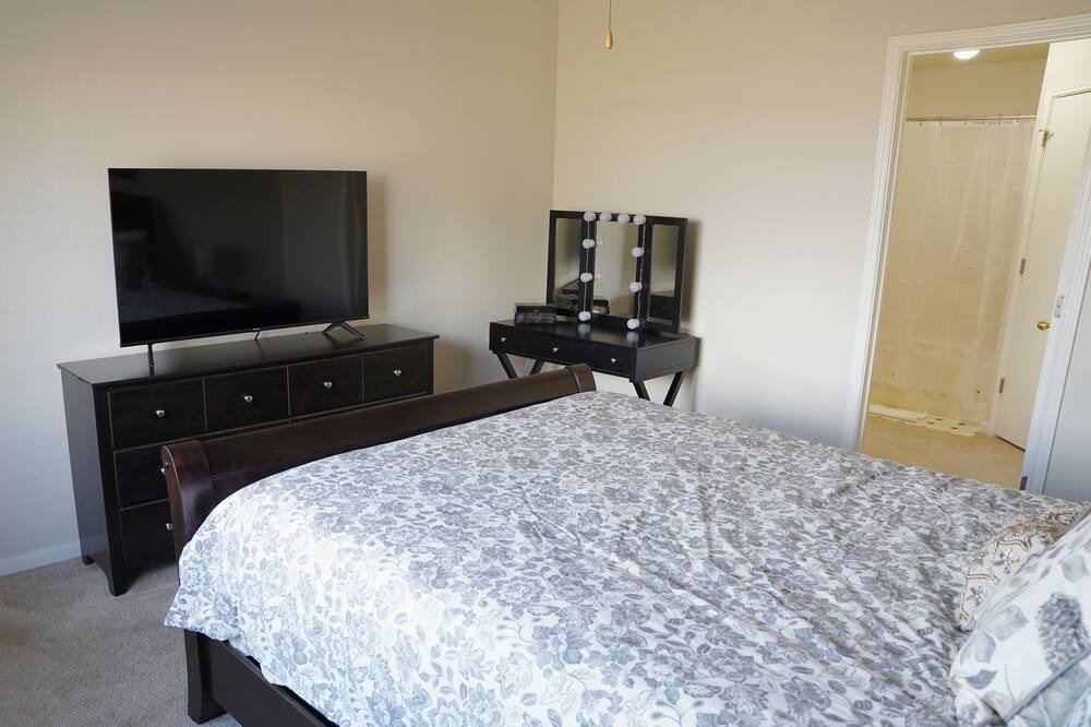 Photo of Bedroom in Stony Ridge North
