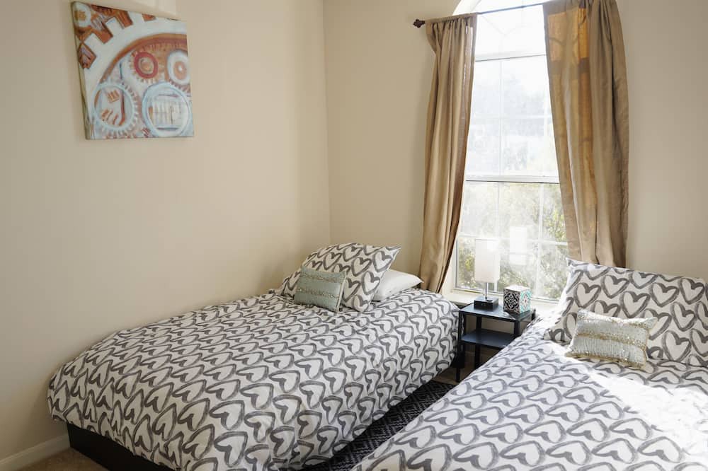 Photo of Bedroom in Stony Ridge North