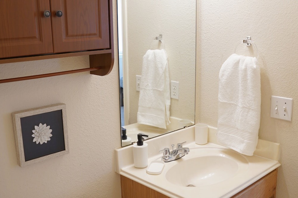 Photo of Bathroom in Stony Ridge North