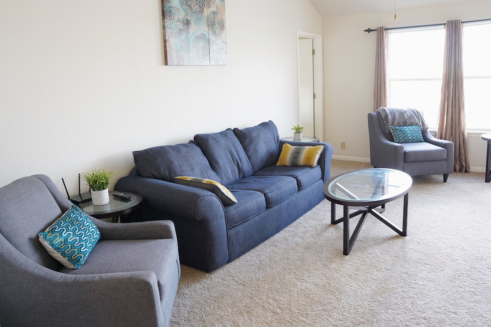 Photo of Livingroom in Stony Ridge North