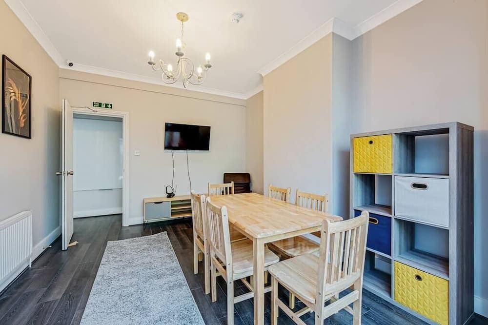 Photo of Others in Gipsy Hill