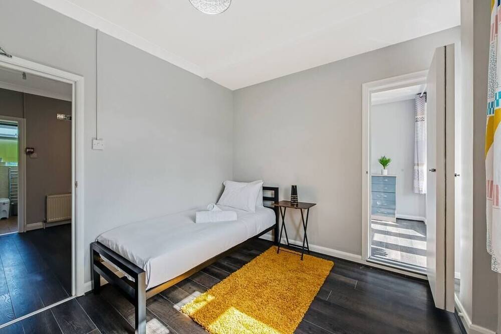 Photo of Others in Gipsy Hill