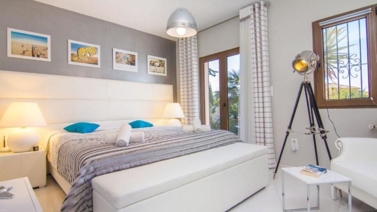 Photo of Bedroom in Urbanitzacio la Fustera