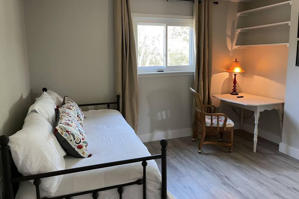 Photo of Bedroom in San Marcos