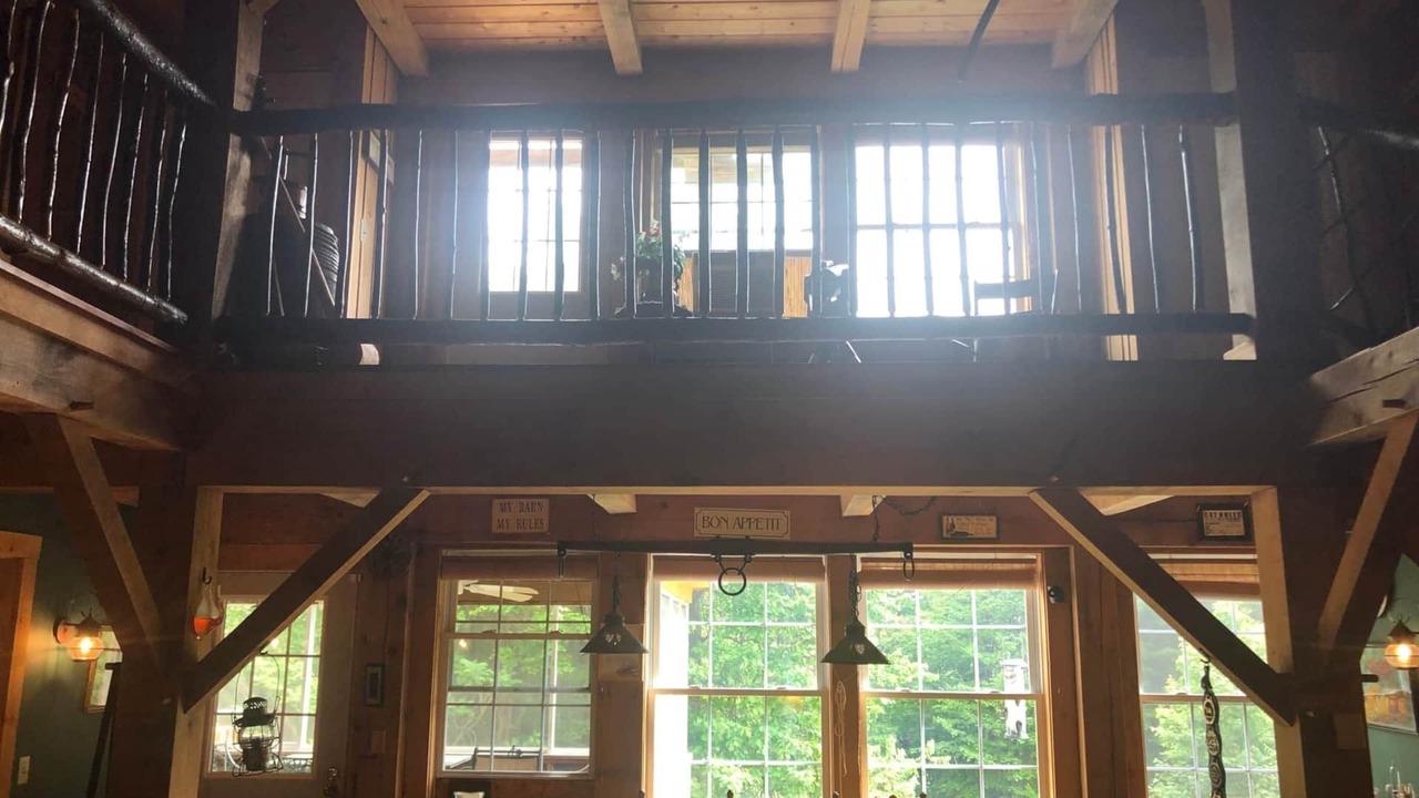 Photo of Livingroom in Etna