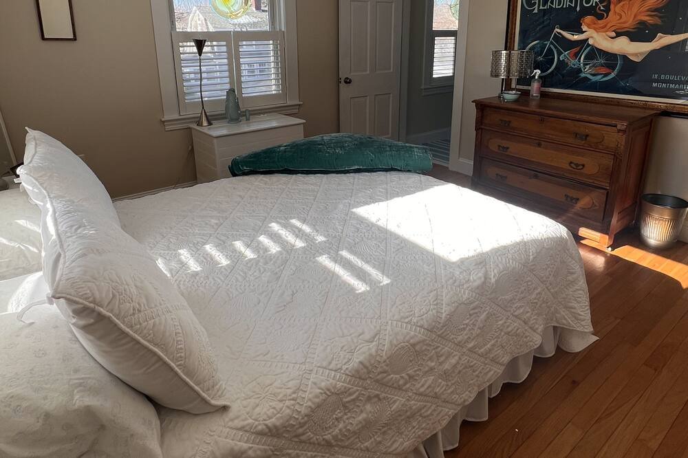 Photo of Bedroom in Rye