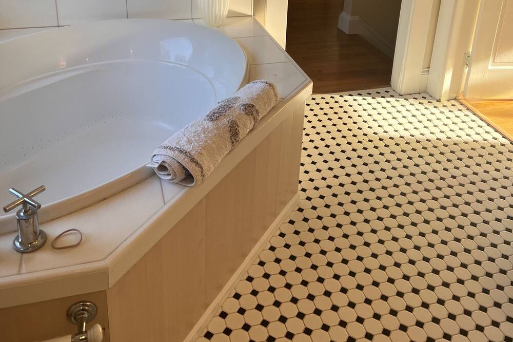 Photo of Others in Rye