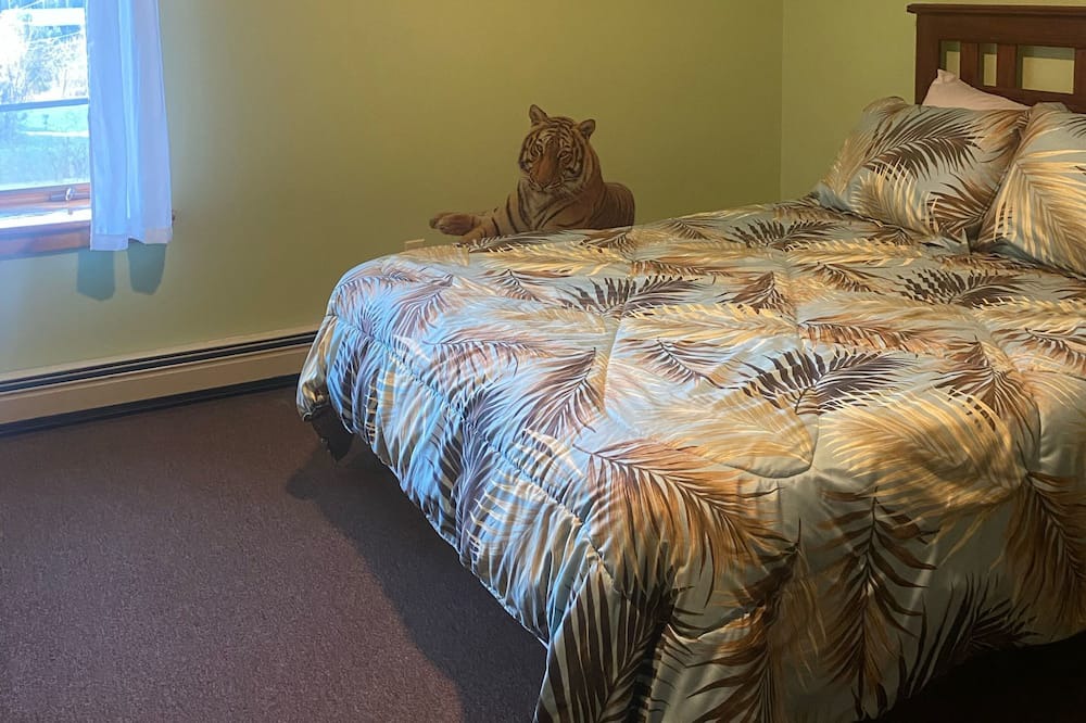 Photo of Bedroom in Hyde Park
