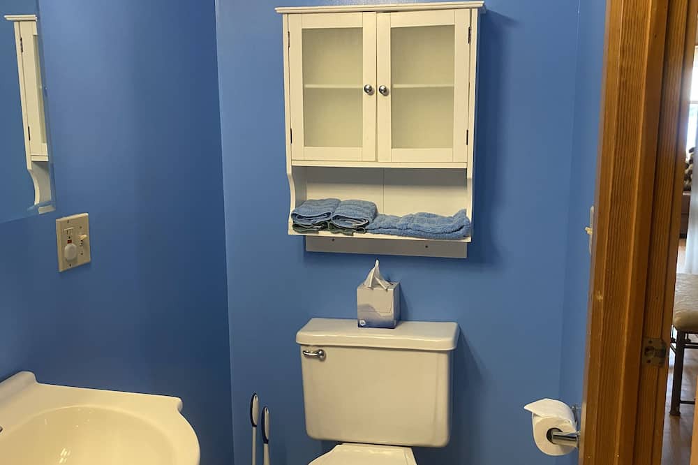 Photo of Bathroom in Hyde Park