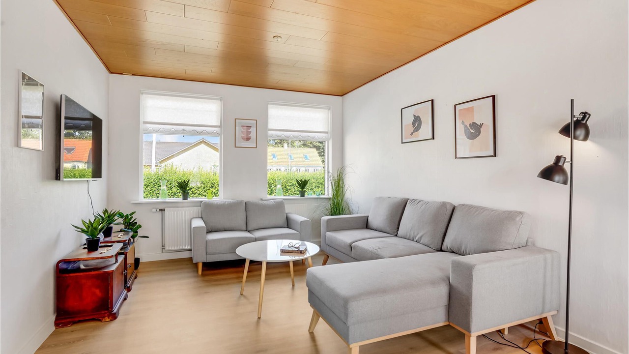 Photo of Others in Arø