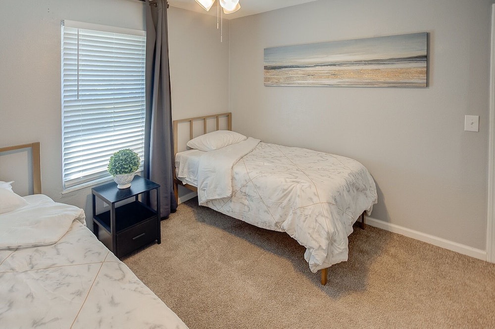 Photo of Bedroom in Swansea