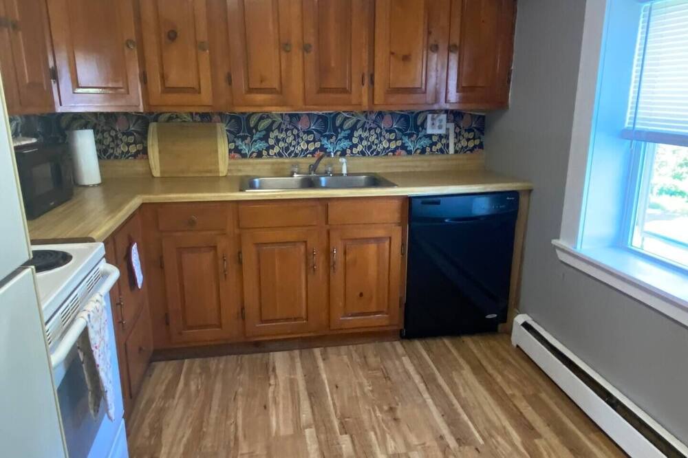 Photo of Kitchen in Middle Falls